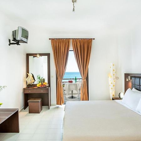Xenios Dolphin Beach Hotel Ποσείδι Εξωτερικό φωτογραφία