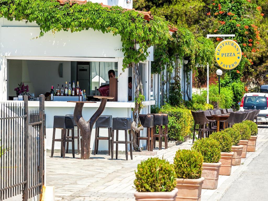 Xenios Dolphin Beach Hotel Ποσείδι Εξωτερικό φωτογραφία