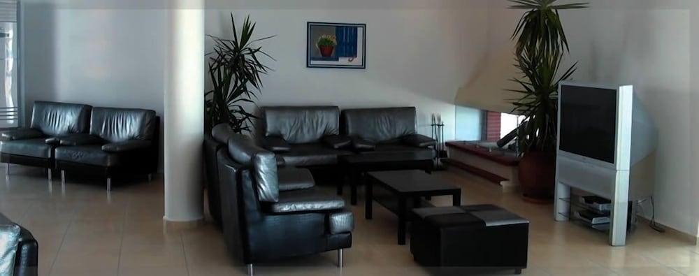 Xenios Dolphin Beach Hotel Ποσείδι Εξωτερικό φωτογραφία