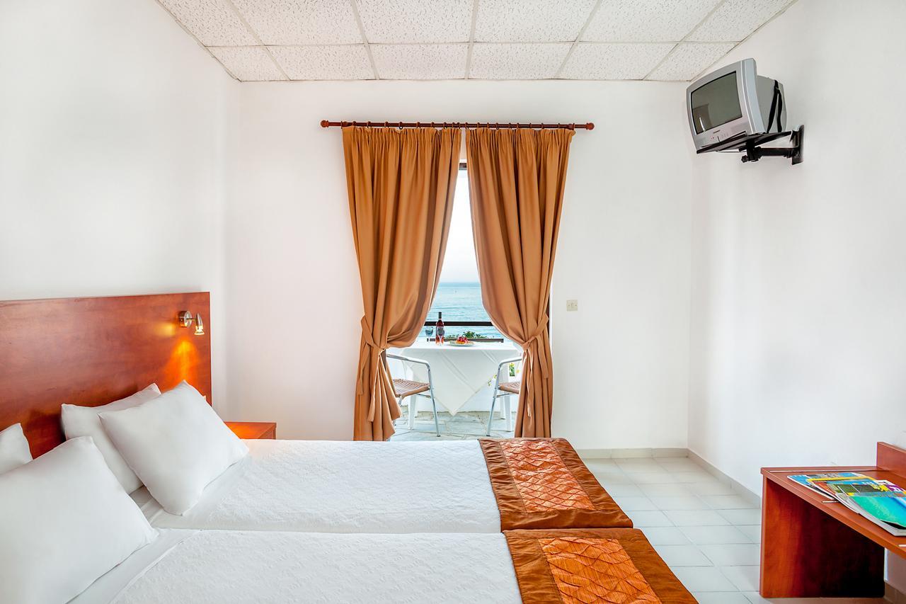 Xenios Dolphin Beach Hotel Ποσείδι Εξωτερικό φωτογραφία