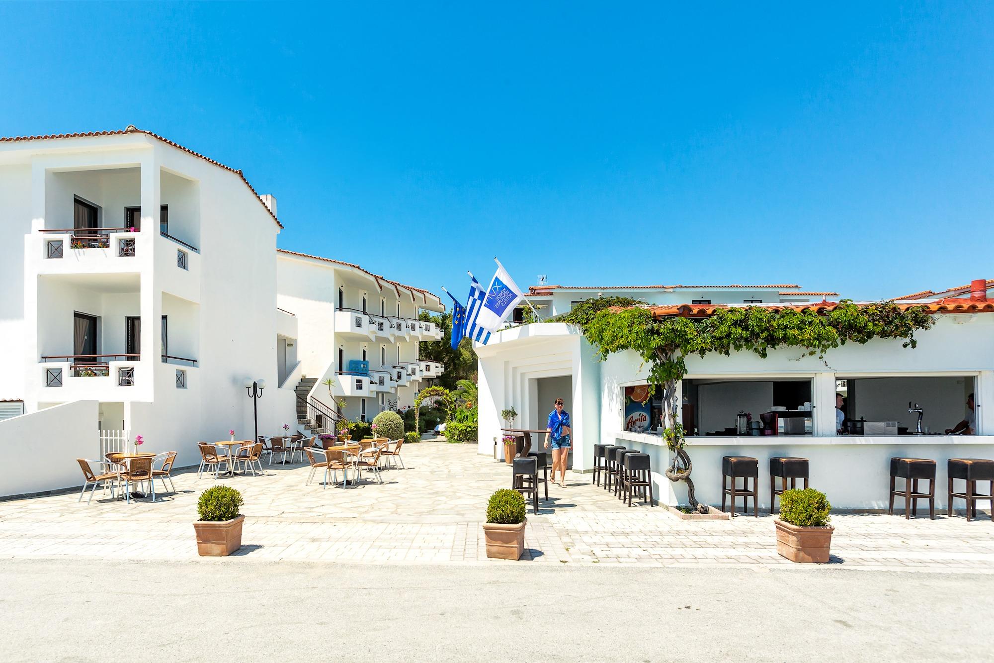 Xenios Dolphin Beach Hotel Ποσείδι Εξωτερικό φωτογραφία