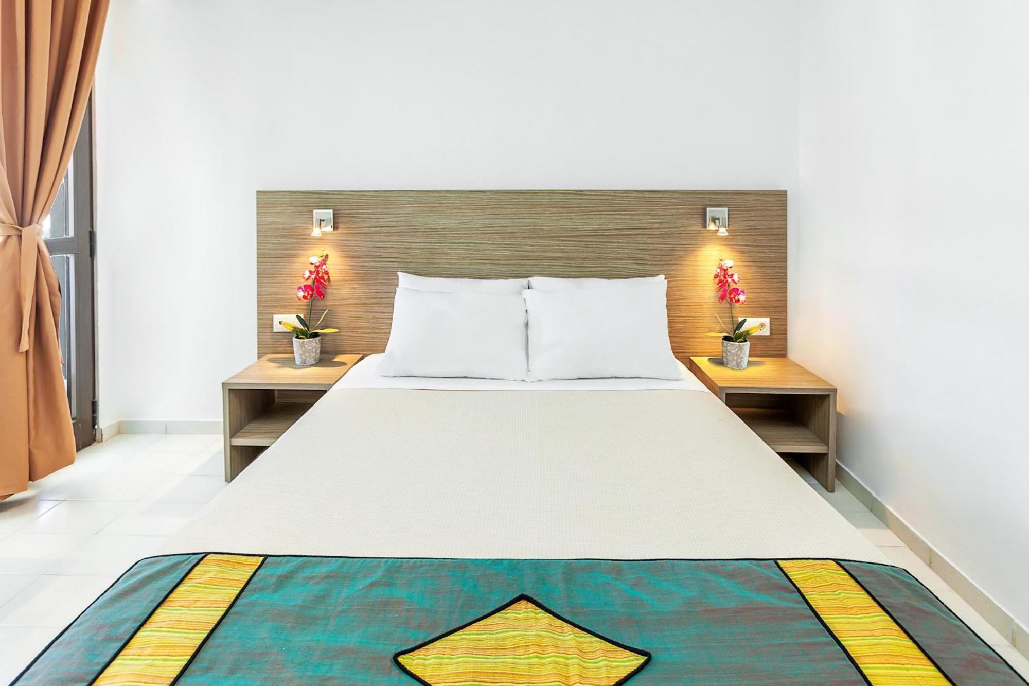 Xenios Dolphin Beach Hotel Ποσείδι Εξωτερικό φωτογραφία