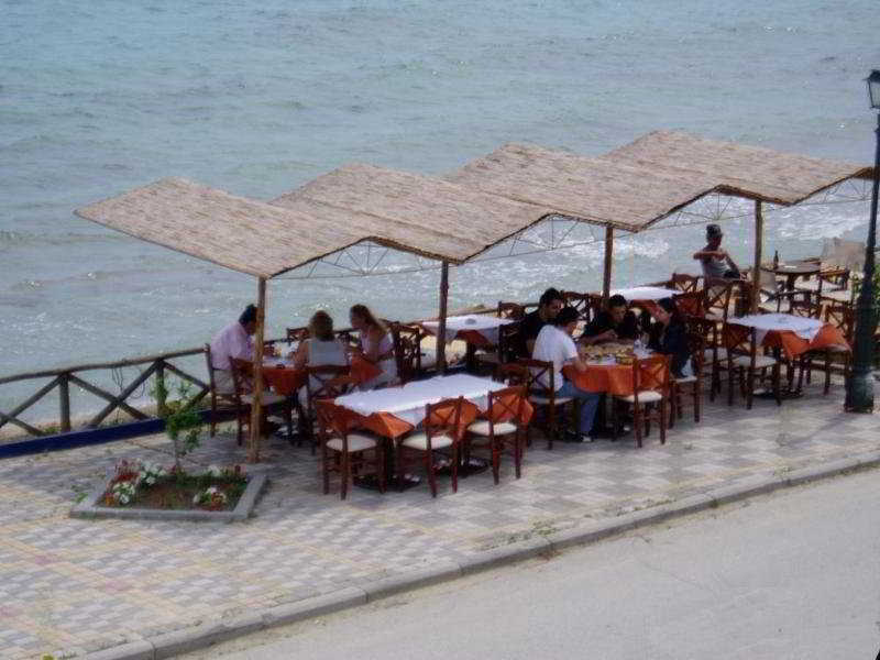 Xenios Dolphin Beach Hotel Ποσείδι Εξωτερικό φωτογραφία